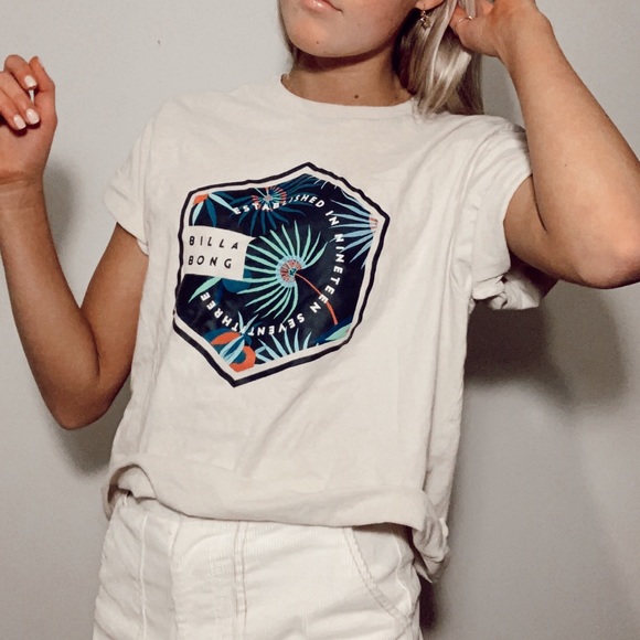 Billabong Tops - Billabong retro graphic palms tee